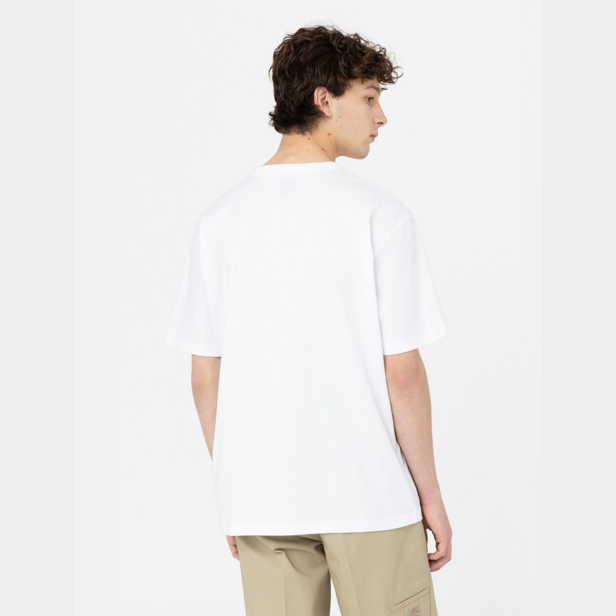 AITKIN CHEST TEE WHITE