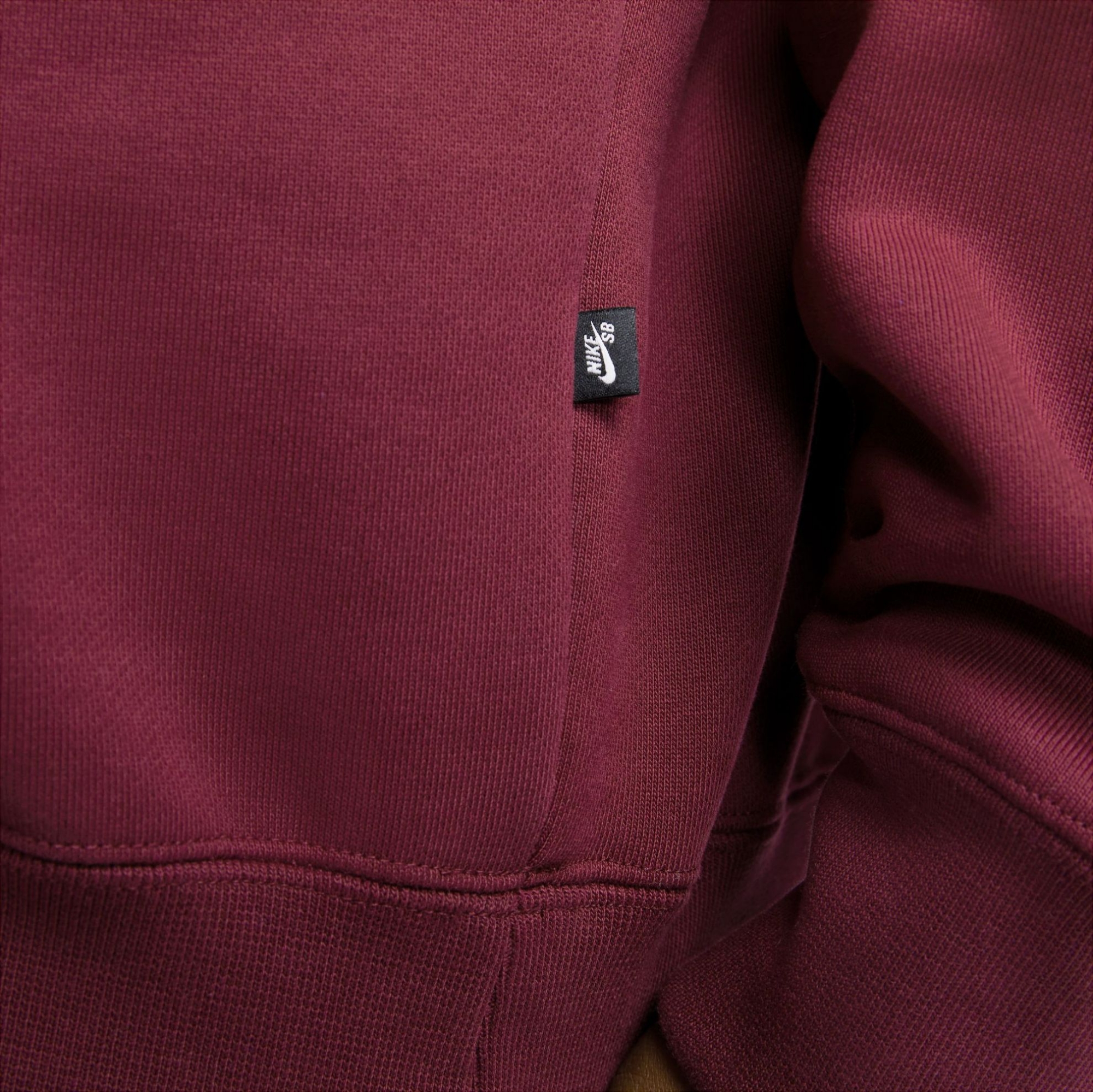 FLEECE HD        DARK BEETROOT/ACTIVE PI